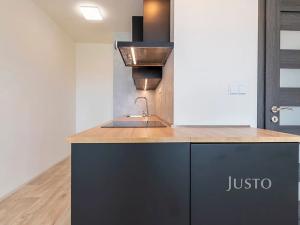 Pronájem bytu 2+kk, Uherské Hradiště, Jabloňová, 56 m2