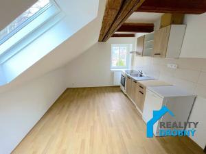 Pronájem bytu 1+1, Děčín, Saská, 28 m2