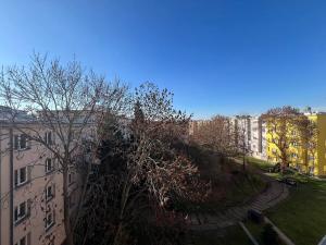 Prodej bytu 2+kk, Praha, Průběžná, 49 m2