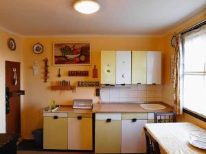 Prodej chalupy, Vrané nad Vltavou, Nad Statkem, 105 m2