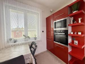 Prodej bytu 3+1, Starý Plzenec, Nerudova, 65 m2