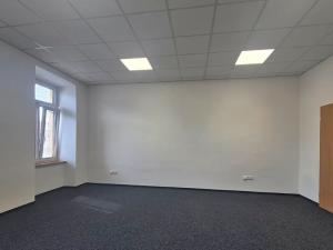 Pronájem kanceláře, Chrudim, Masarykovo náměstí, 52 m2