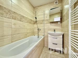 Pronájem kanceláře, Brno, Komárovské nábřeží, 94 m2