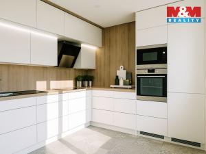 Prodej bytu 3+1, Chrudim - Chrudim III, Fibichova, 71 m2