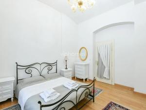 Pronájem bytu 3+kk, Praha - Nové Město, Truhlářská, 107 m2