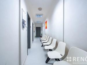 Pronájem kanceláře, Brno, Slovákova, 129 m2