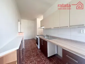 Pronájem bytu 2+1, Klášterec nad Ohří, Královéhradecká, 67 m2