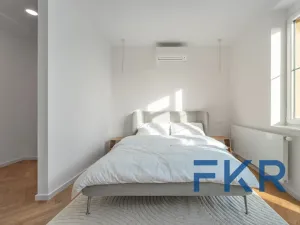 Prodej bytu 3+kk, Praha - Holešovice, Osadní, 86 m2