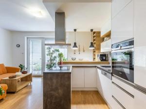 Pronájem bytu 2+kk, Hostivice, Žitná, 45 m2