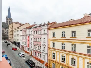 Pronájem bytu 1+kk, Praha - Žižkov, Milíčova, 28 m2