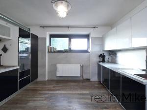 Prodej rodinného domu, Cetenov, 193 m2