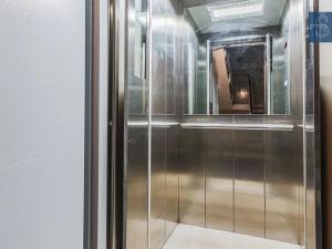 Prodej bytu 3+1, Praha - Újezd nad Lesy, Žárovická, 68 m2