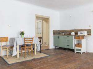 Prodej vícegeneračního domu, Netolice, Václavská, 100 m2