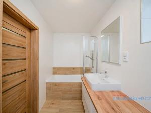 Prodej rodinného domu, Hlučín, Okružní, 277 m2