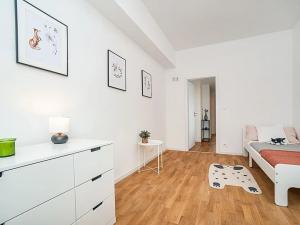 Prodej bytu 3+kk, Praha - Holešovice, Osadní, 82 m2