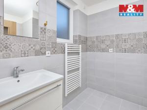 Prodej rodinného domu, Všestary - Menčice, Hlavní, 74 m2