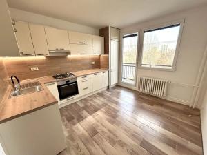 Pronájem bytu 3+1, Pardubice, 72 m2