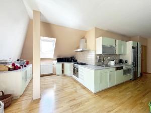 Prodej vily, Plzeň, Lužní, 260 m2