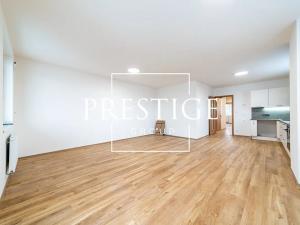 Pronájem bytu 3+kk, Praha - Prosek, Čakovická, 84 m2