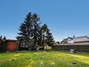 Prodej rodinného domu, Radonice, 196 m2