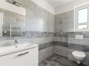 Prodej rodinného domu, Mnichovice, 591 m2