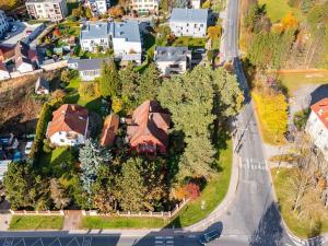 Prodej pozemku pro bydlení, Praha - Zličín, Hrozenkovská, 1647 m2