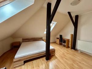 Pronájem bytu 2+kk, Teplice, Heydukova, 50 m2