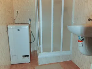 Pronájem bytu 1+kk, Praha - Háje, Hlavatého, 27 m2