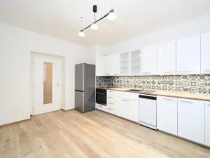 Pronájem bytu 2+kk, Praha - Smíchov, Kroftova, 58 m2