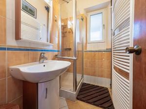 Prodej rodinného domu, Praha - Strašnice, Břežanská, 215 m2