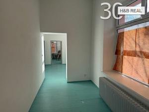 Pronájem komerční, Vsetín, 200 m2