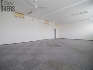 Pronájem kanceláře, Praha - Štěrboholy, K Hrušovu, 59 m2