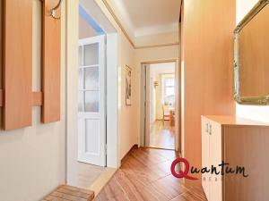 Prodej bytu 3+1, Praha - Smíchov, U Pernikářky, 98 m2