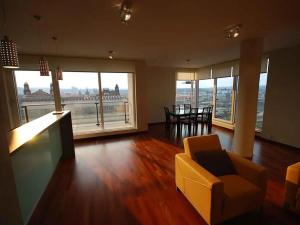 Pronájem bytu 4+kk, Praha - Vinohrady, Italská, 134 m2