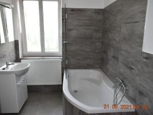 Prodej bytu 3+1, Hrádek nad Nisou, 84 m2