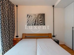 Pronájem bytu 2+kk, Praha, Pechlátova, 58 m2