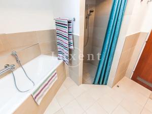 Pronájem rodinného domu, Praha - Kunratice, Ke hrádku, 417 m2