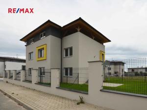 Pronájem bytu 4+kk, Úhonice, Otakara Kádnera, 111 m2