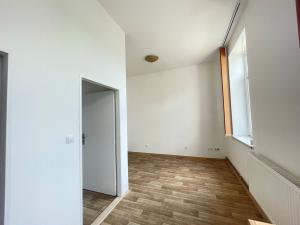 Pronájem bytu 1+kk, Staré Hradiště, U Pošty, 24 m2