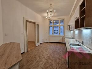 Pronájem bytu 3+1, Praha - Žižkov, Křížkovského, 94 m2