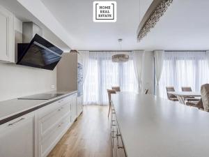 Prodej bytu 4+kk, Praha - Karlín, Za Karlínským přístavem, 137 m2