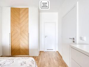 Prodej bytu 4+kk, Praha - Karlín, Za Karlínským přístavem, 137 m2