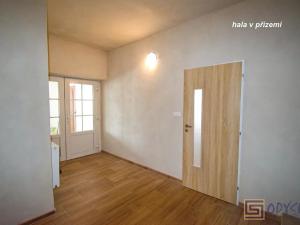 Prodej rodinného domu, Krmelín, 268 m2