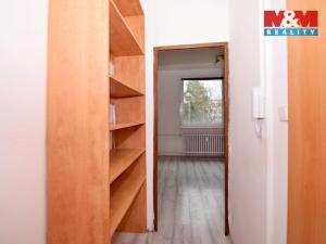 Pronájem bytu 1+1, Děčín - Děčín VI-Letná, Školní, 35 m2