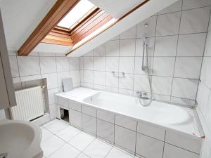 Pronájem bytu 3+1, Domažlice, Msgre. B. Staška, 127 m2