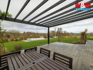 Prodej rodinného domu, Loukovec, 213 m2