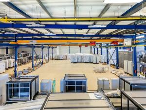 Pronájem výrobních prostor, Hrušky, Na aleji, 6941 m2