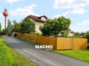 Prodej rodinného domu, Řitka, U vodojemu, 333 m2