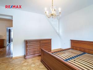 Prodej vily, Slaný, Máchova, 352 m2