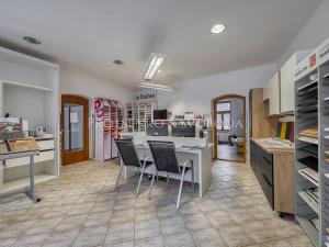 Prodej činžovního domu, Jihlava, Komenského, 438 m2